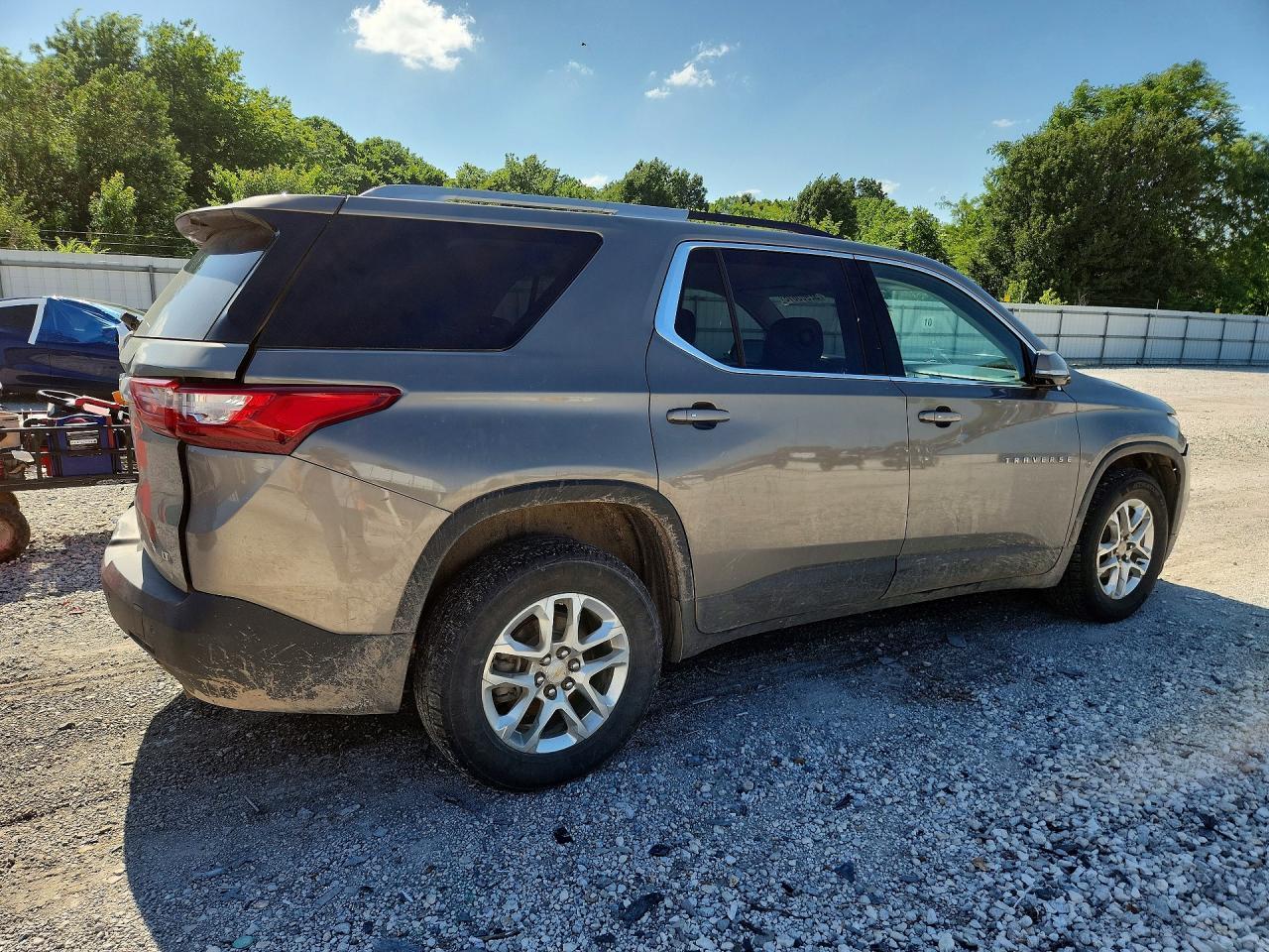 2018 Chevrolet Traverse Lt - Фото 3