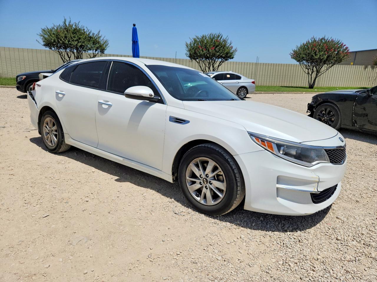 2016 Kia Optima Lx - Фото 4
