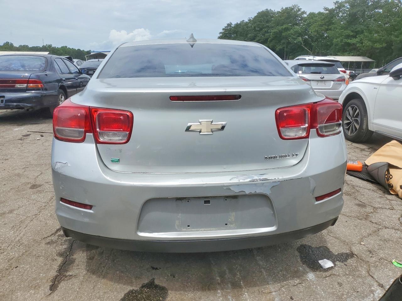 2016 Chevrolet Malibu Hybrid - Image 6