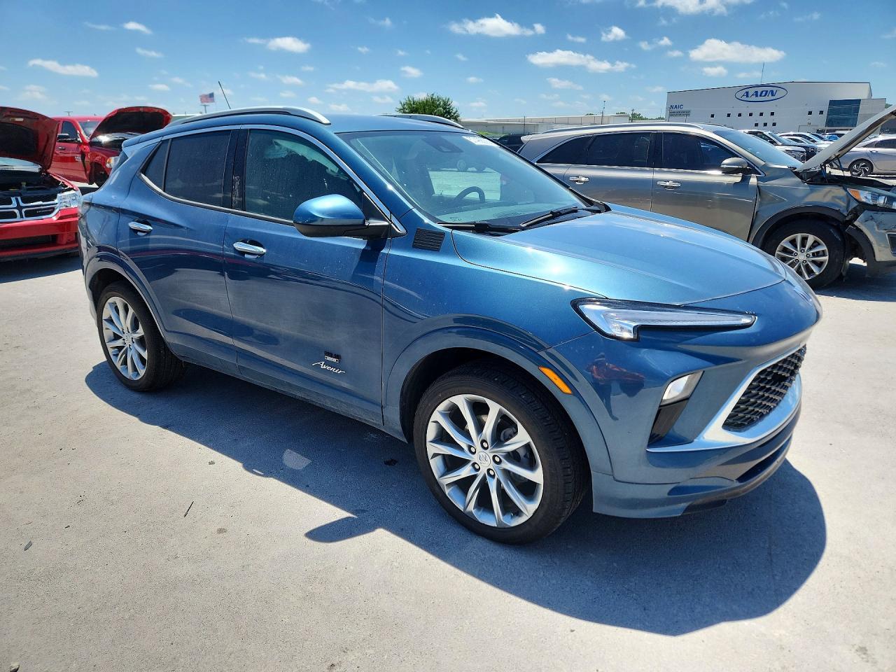 2024 Buick Encore Gx Avenir - Image 4