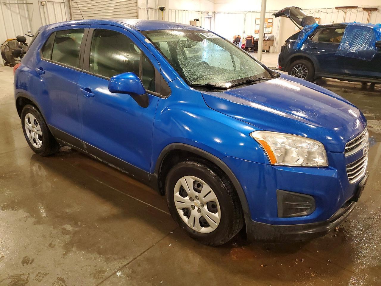 2015 Chevrolet Trax Ls - Image 4