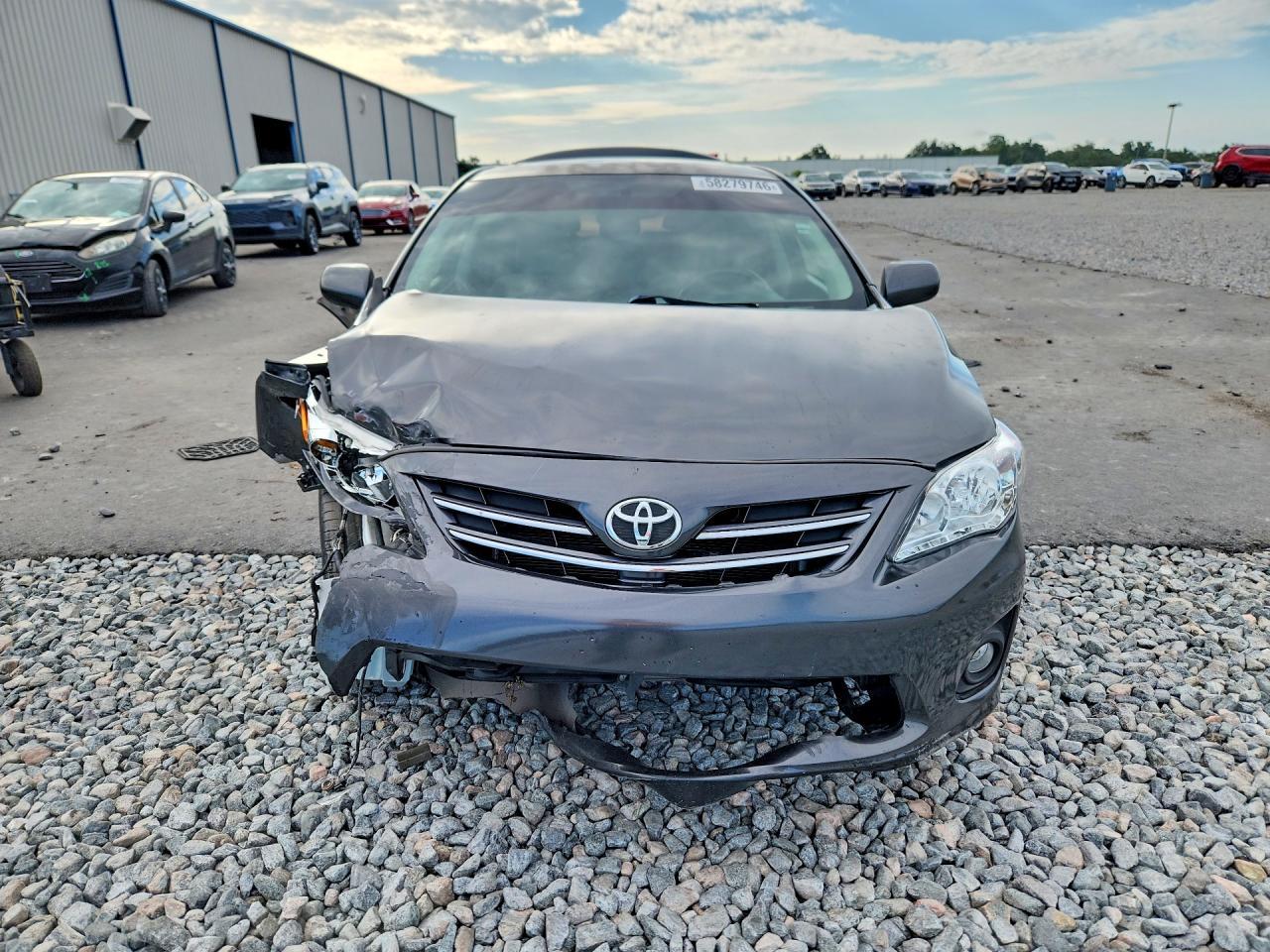 2013 Toyota Corolla Le - Фото 5
