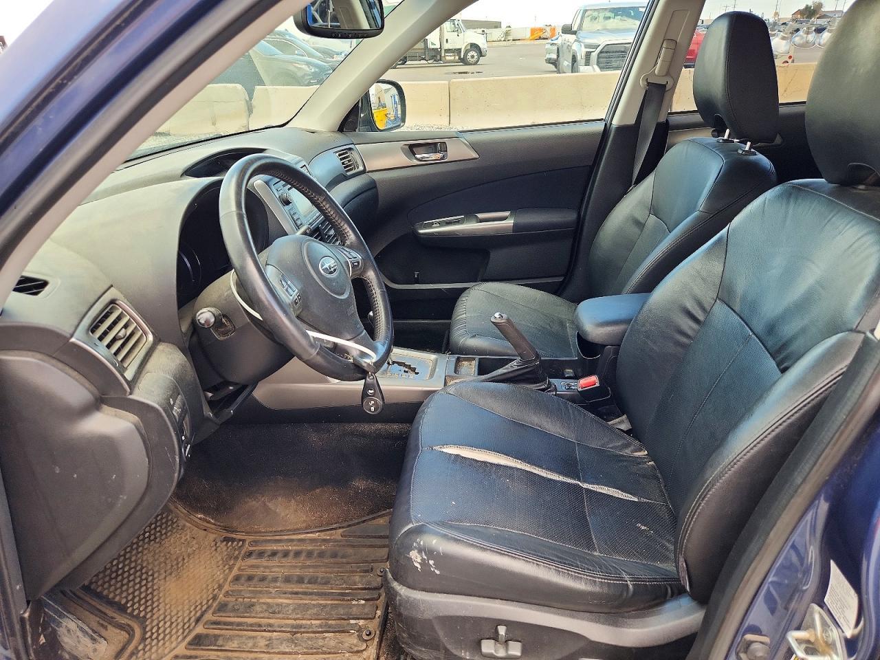 2011 Subaru Forester Touring - Фото 7