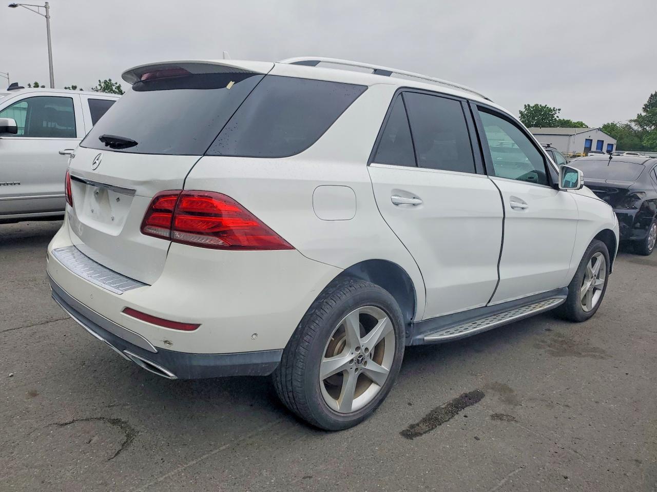 2018 Mercedes-Benz Gle 350 4Matic - Image 3