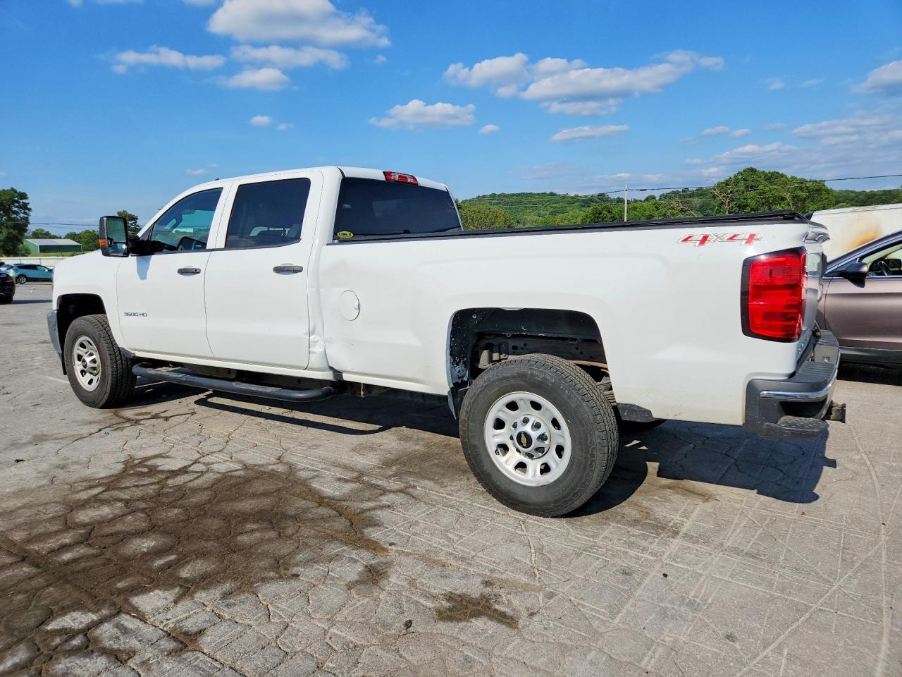 2016 Chevrolet Silverado K3500 - Фото 2