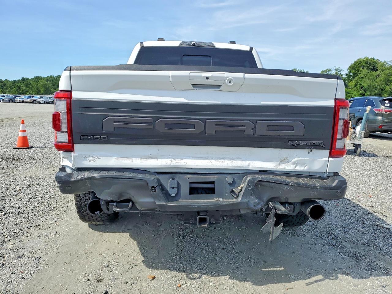 2023 Ford F150 Raptor - Фото 6