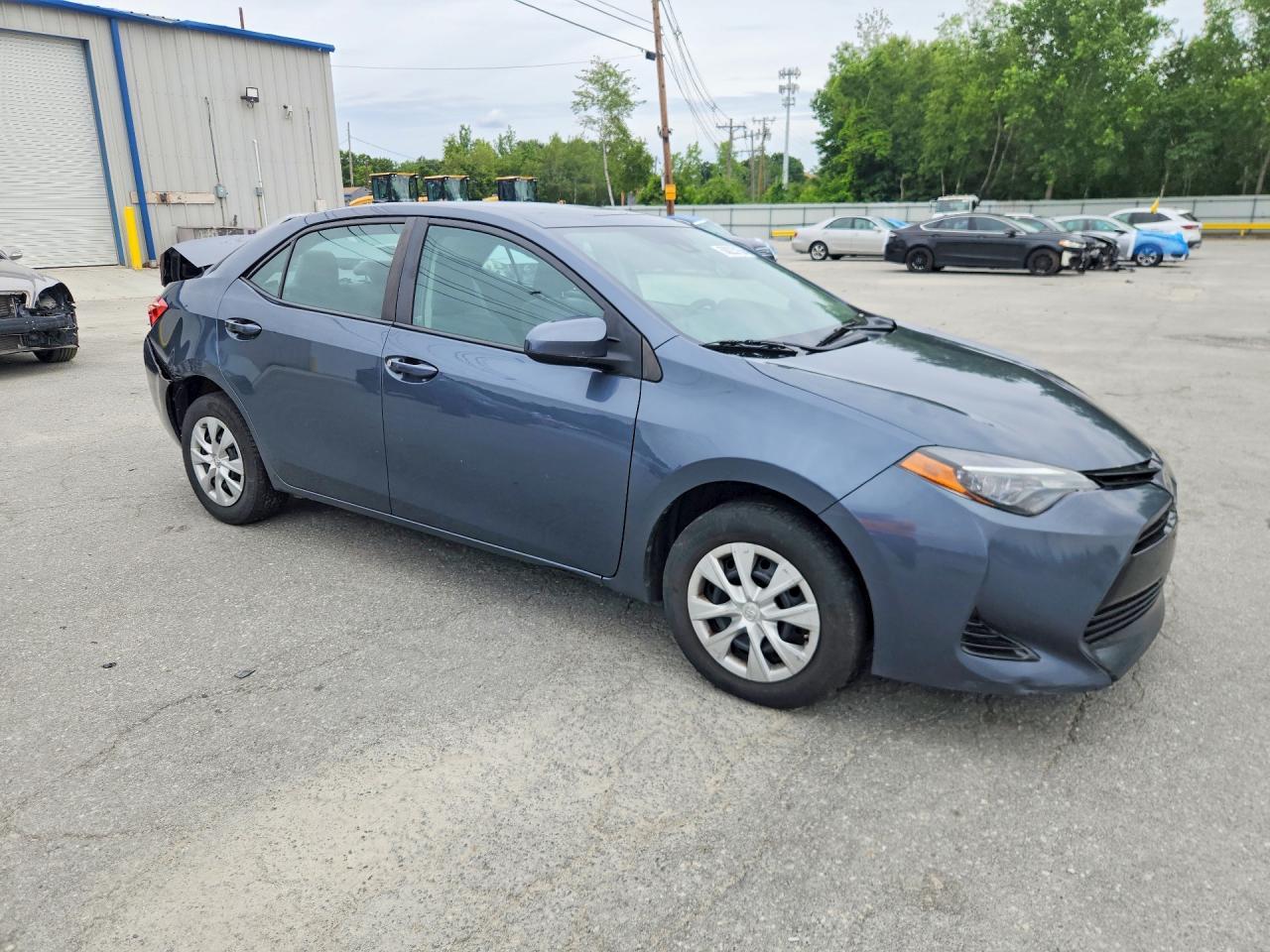 2017 Toyota Corolla L - Image 4