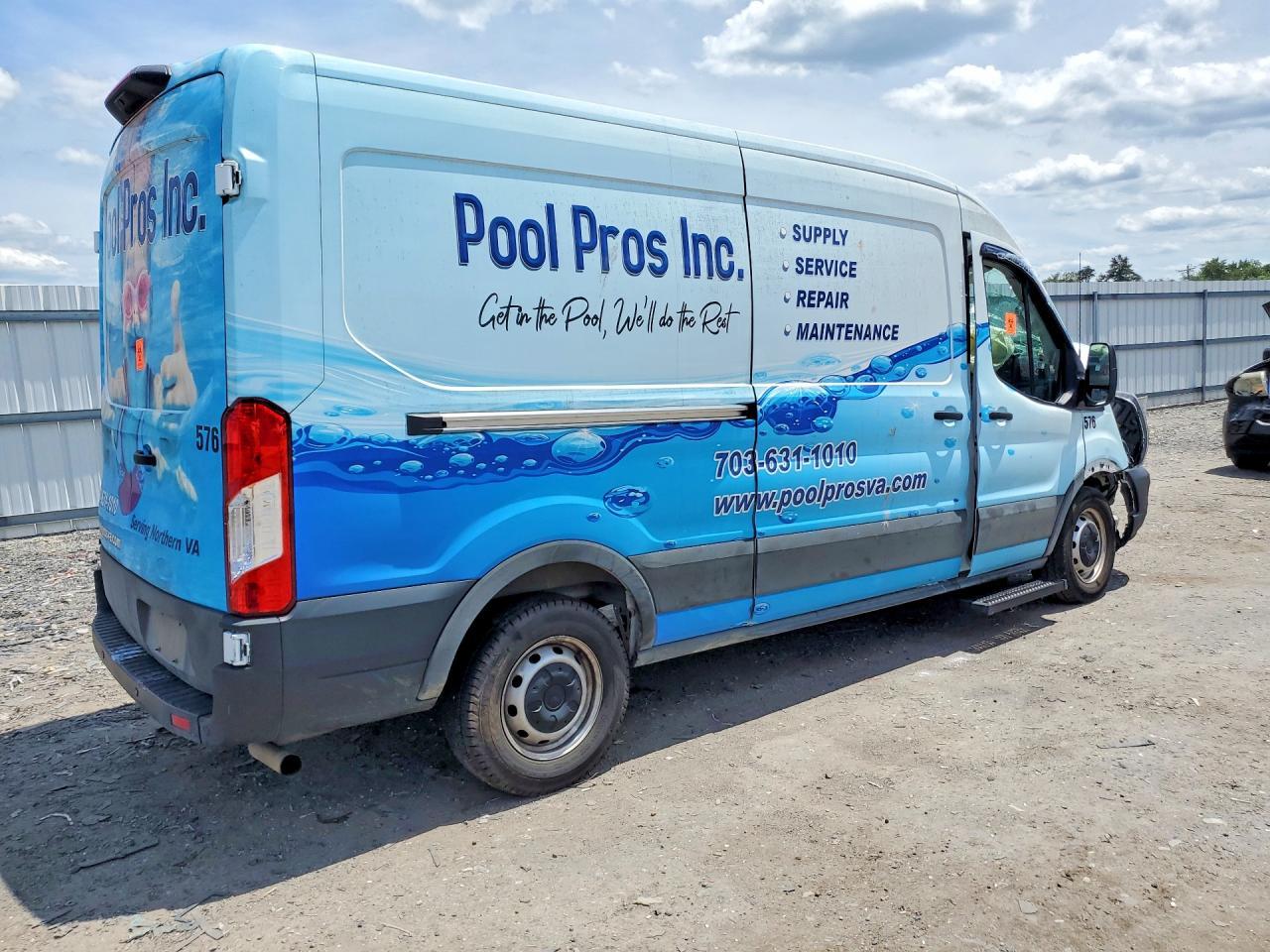 2023 Ford Transit T-250 - Image 3