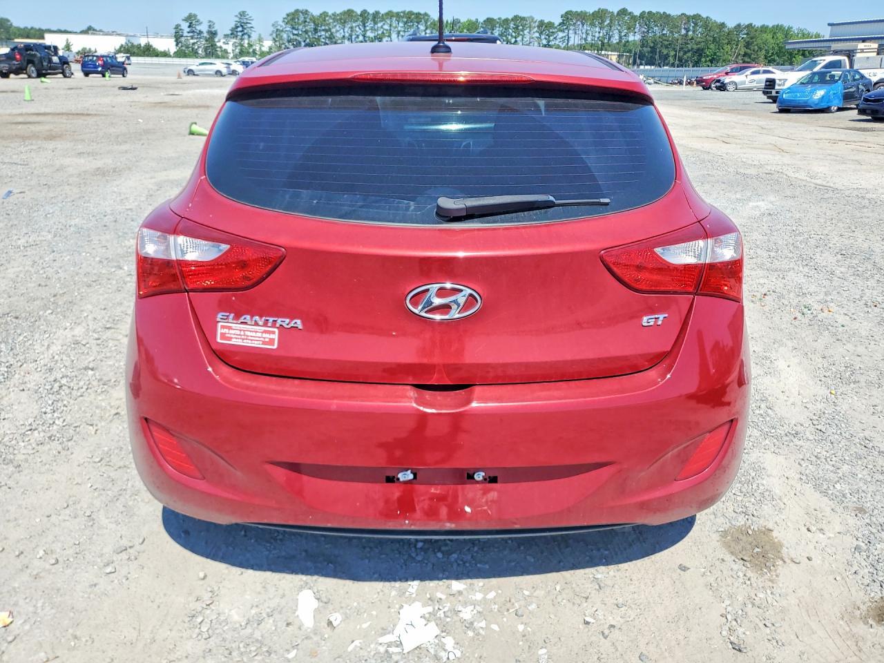 2016 Hyundai Elantra Gt Base - Фото 6