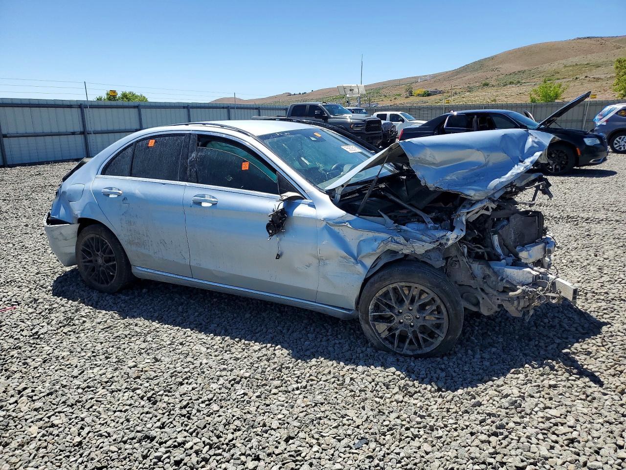 2016 Mercedes-Benz C 300 4Matic - Фото 4