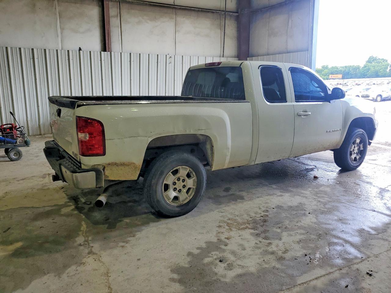 2007 GMC New Sierra K1500 - Фото 3