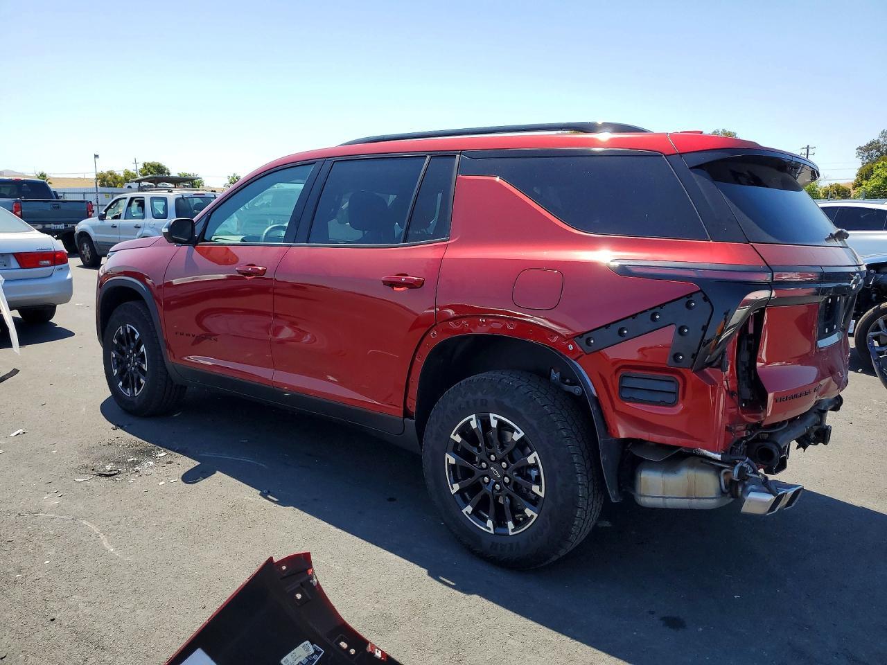 2026 Chevrolet Traverse Z71 - Фото 2