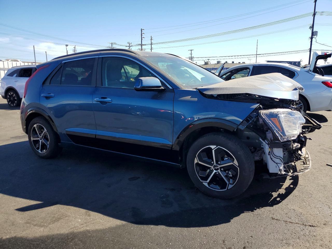 2025 Kia Niro Sx - Фото 4