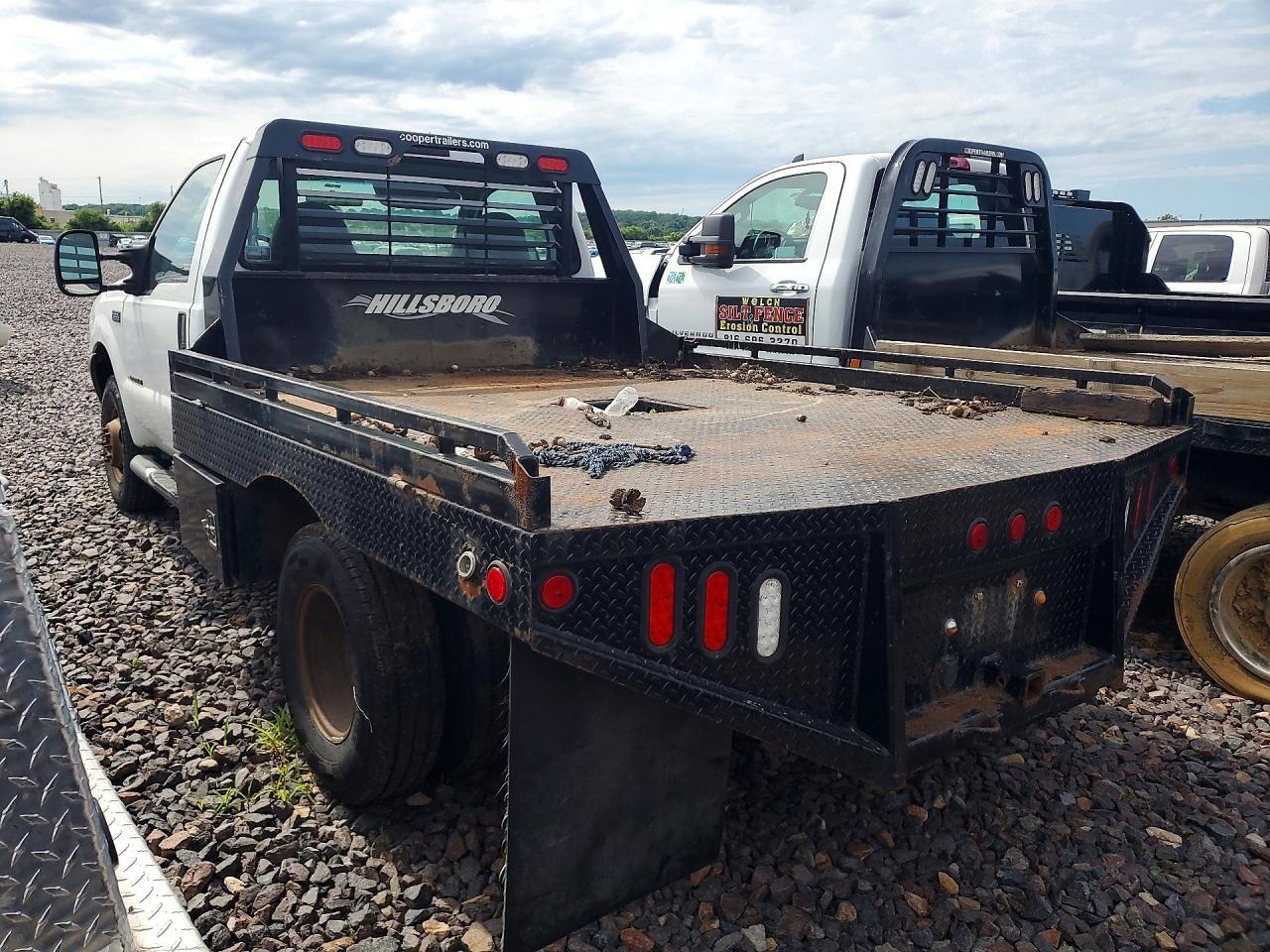 2000 Ford F350 Super Duty - Фото 2