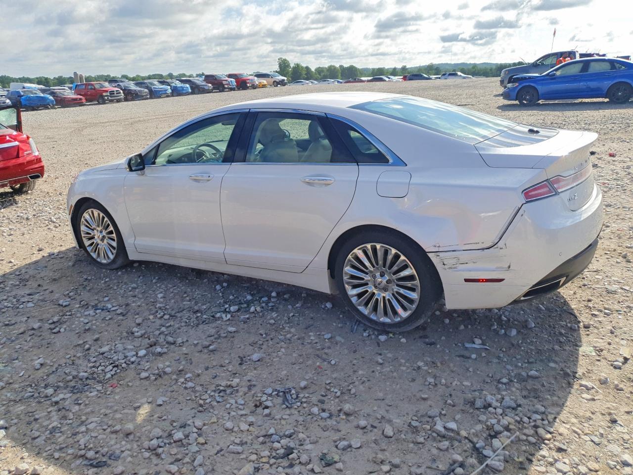 2016 Lincoln Mkz - Фото 2