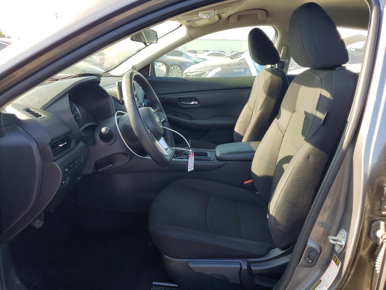 2022 Nissan Sentra S - Image 7