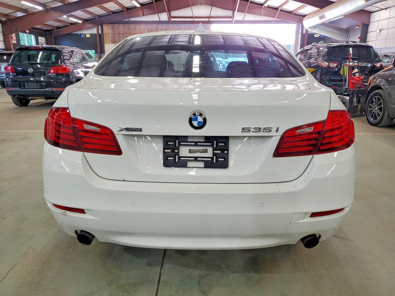 2014 BMW 535 Xi - Фото 6