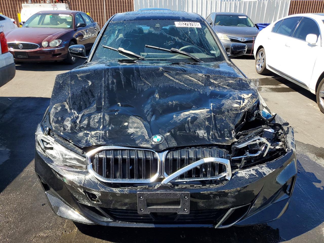 2026 BMW 330Xi - Фото 5