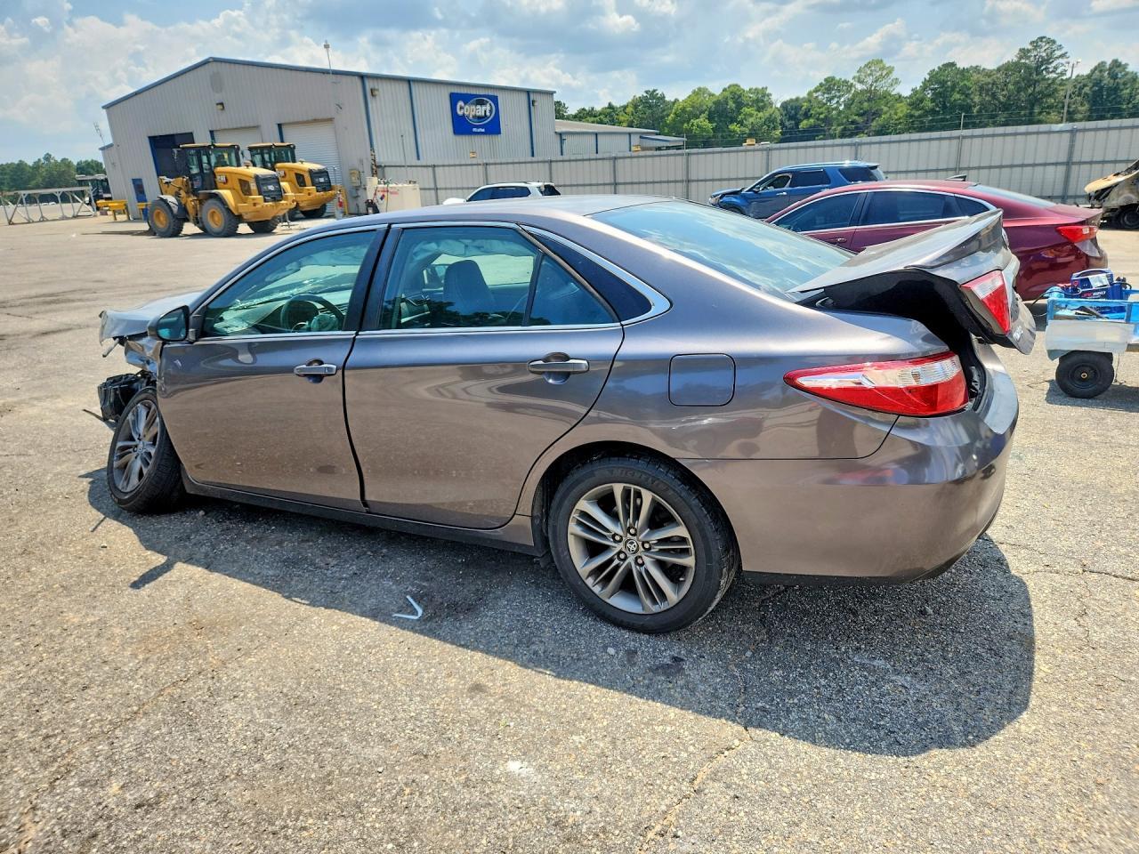 2017 Toyota Camry Se - Image 2