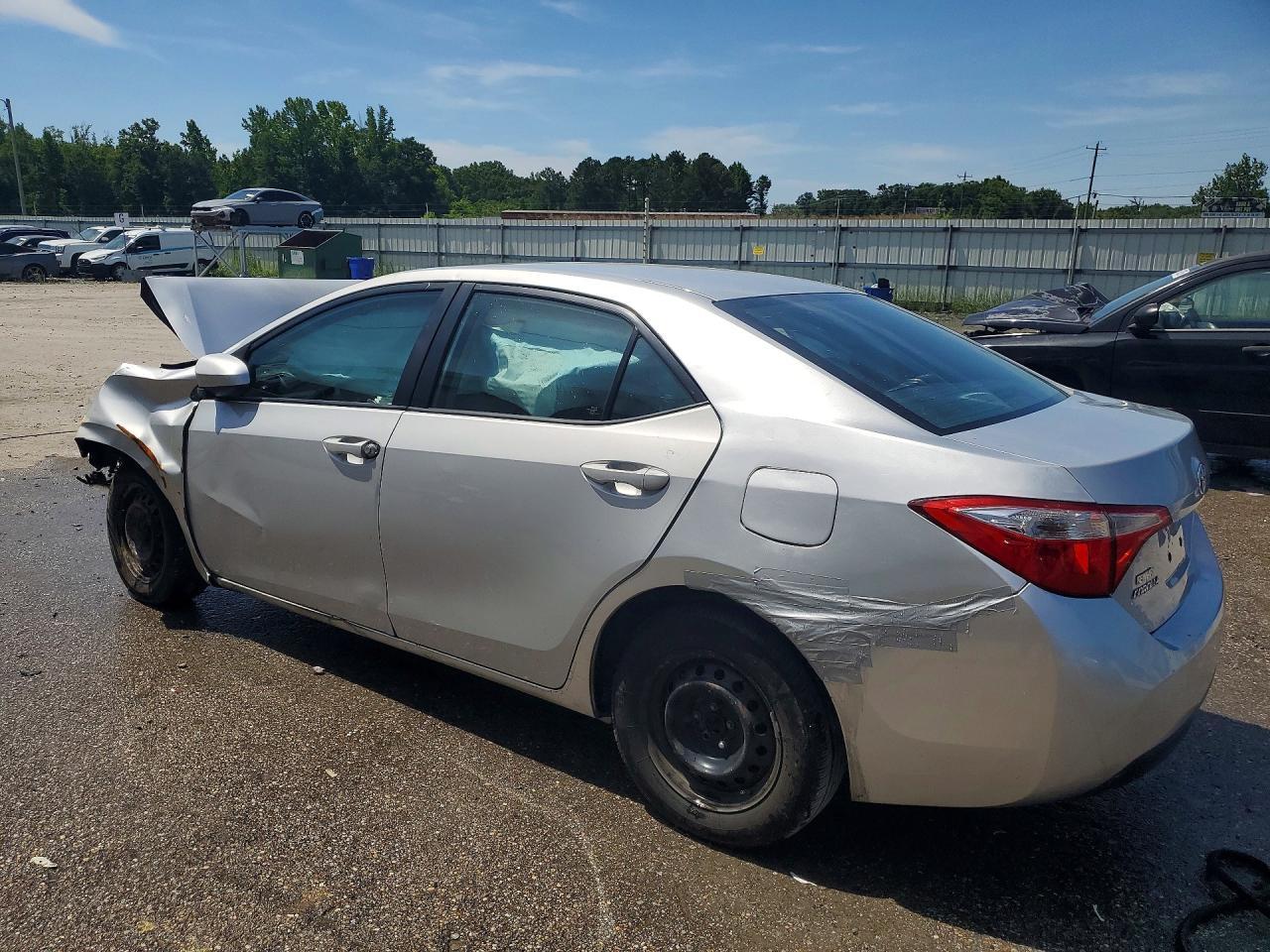 2016 Toyota Corolla L - Фото 2