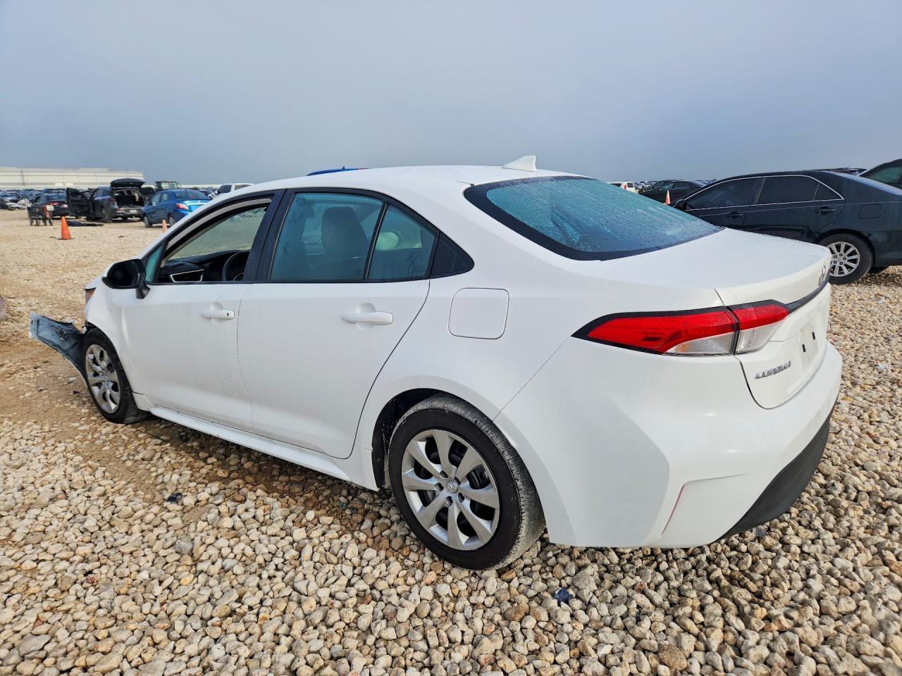 2025 Toyota Corolla - Фото 2