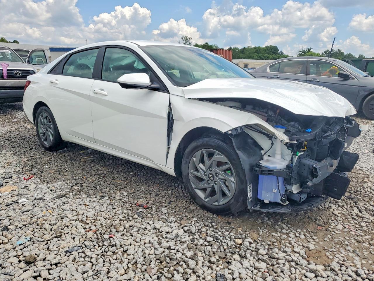2025 Hyundai Elantra Hybrid Blue - Фото 4