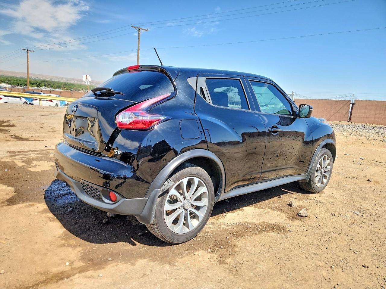 2017 Nissan Juke Sv - Image 3