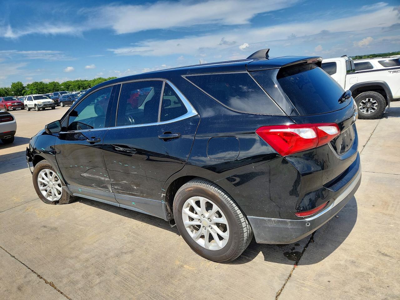 2020 Chevrolet Equinox Lt - Фото 2