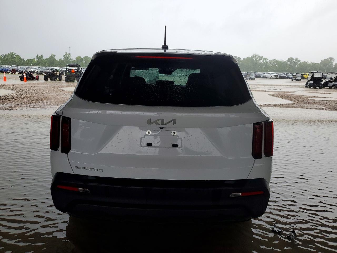 2023 Kia Sorento Lx - Фото 6