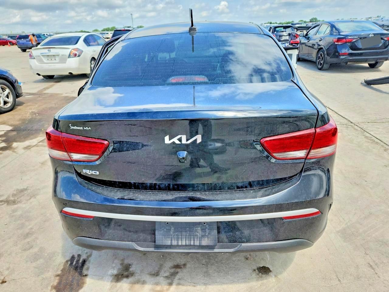 2023 Kia Rio S - Фото 6