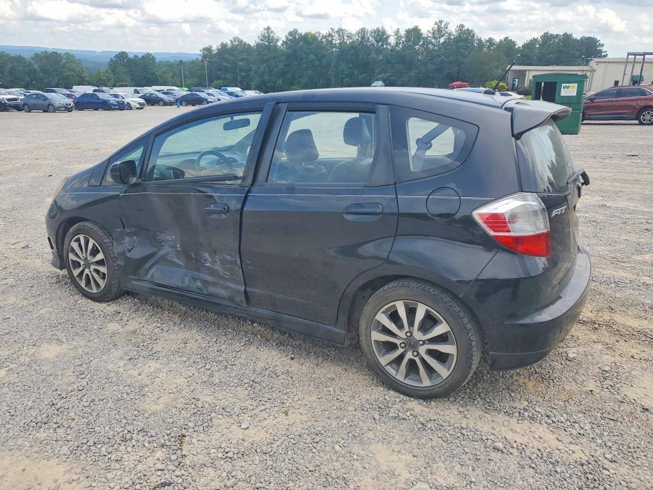 2013 Honda Fit Sport - Фото 2