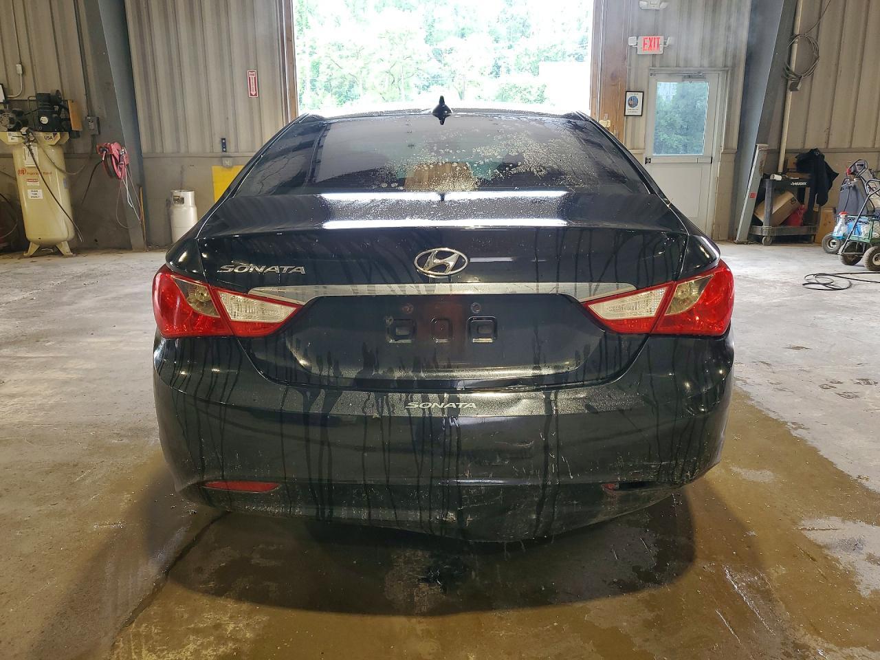 2013 Hyundai Sonata Gls - Image 6
