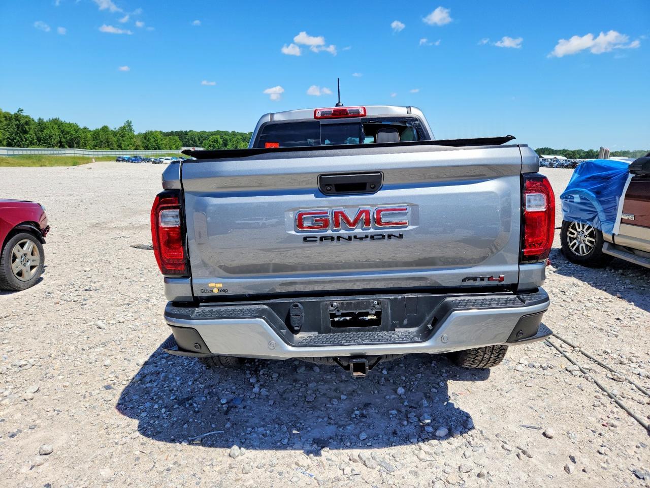 2024 GMC Canyon At4 - Фото 6