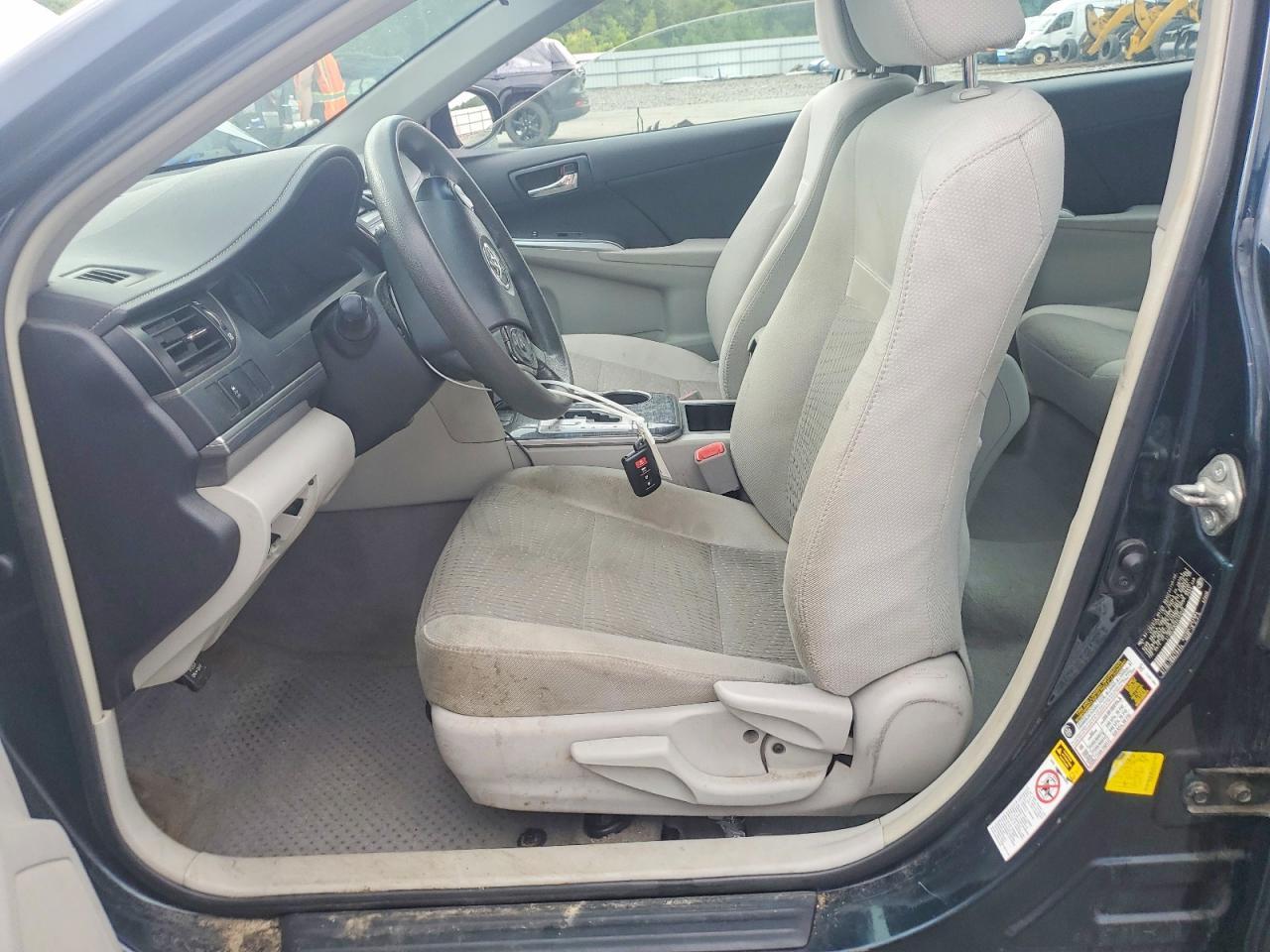 2014 Toyota Camry Hybrid Le - Фото 7
