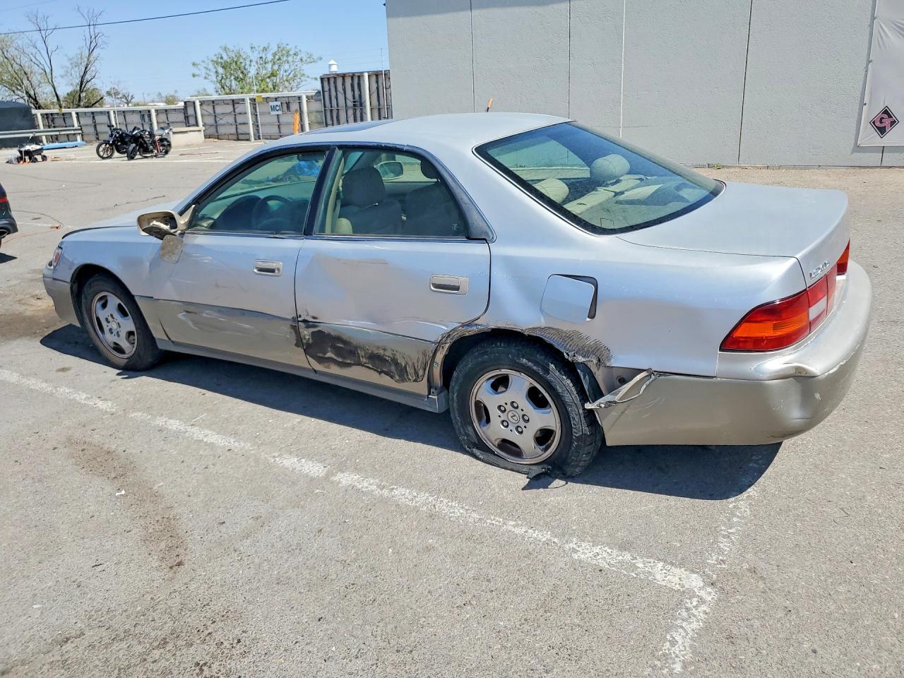 1997 Lexus Es 300 - Фото 2