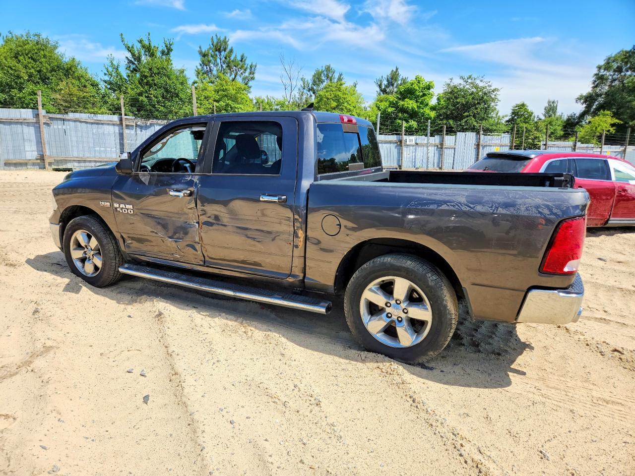 2017 Ram 1500 Slt - Фото 2