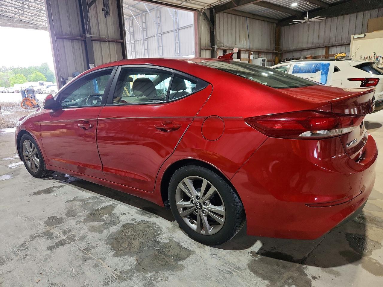 2017 Hyundai Elantra Se - Image 2