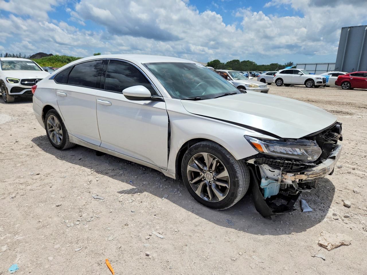 2020 Honda Accord Lx - Фото 4