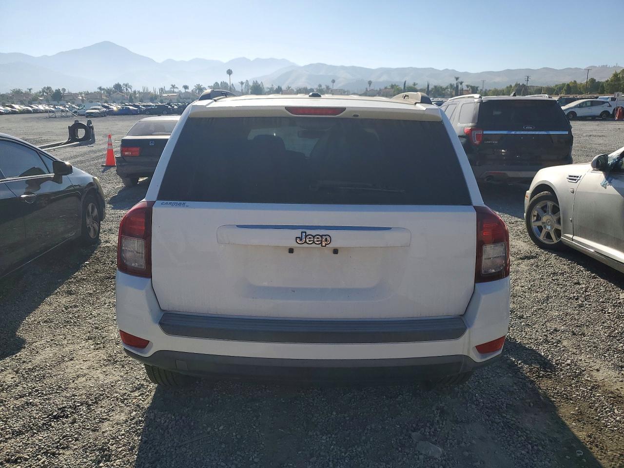 2016 Jeep Compass Sport - Фото 6