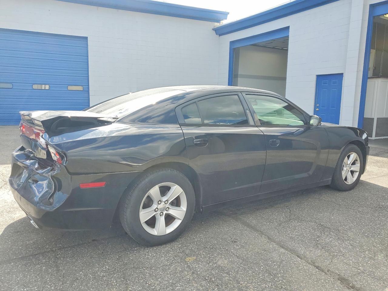 2013 Dodge Charger Se - Image 3