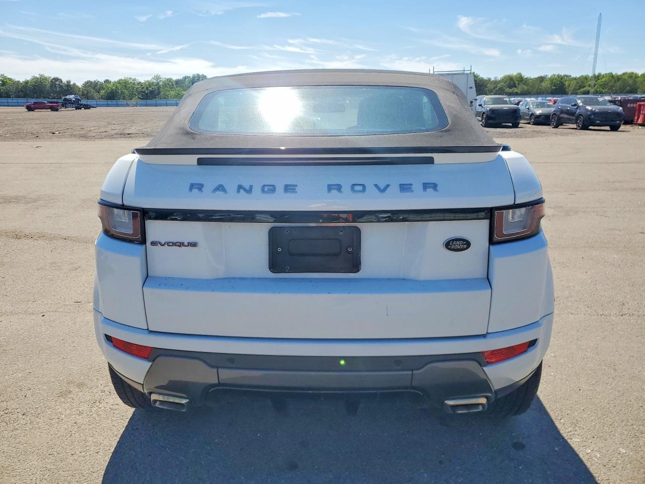 2017 Land Rover Range Rover Evoque Hse Dynamic - Image 6