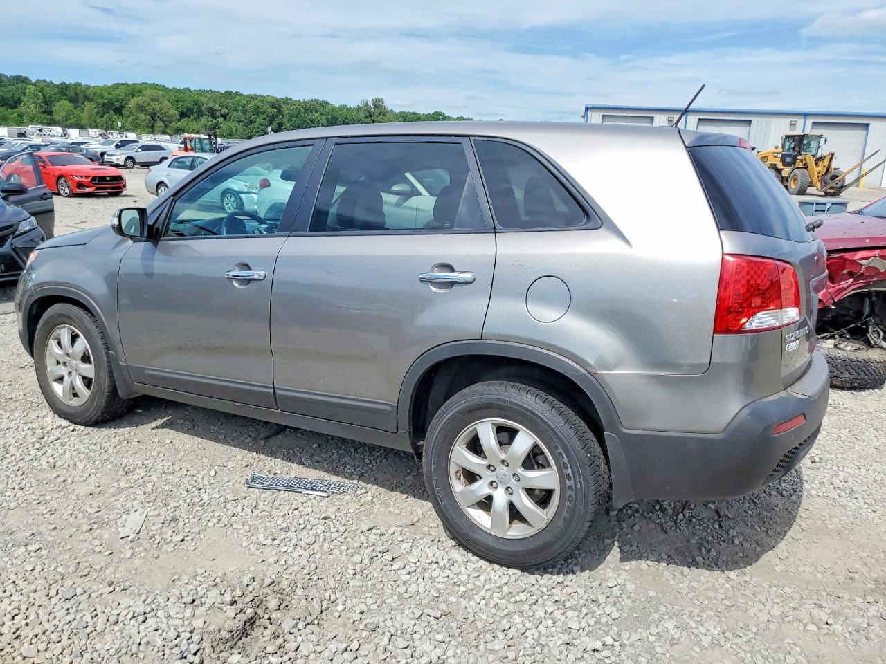 2012 Kia Sorento Lx - Фото 2