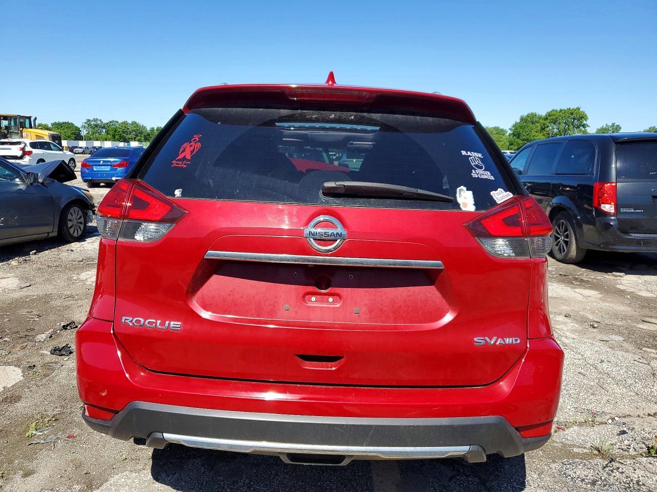 2017 Nissan Rogue - Image 6