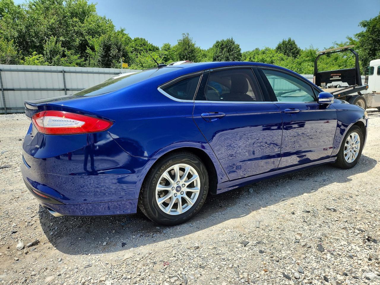 2016 Ford Fusion Se - Фото 3