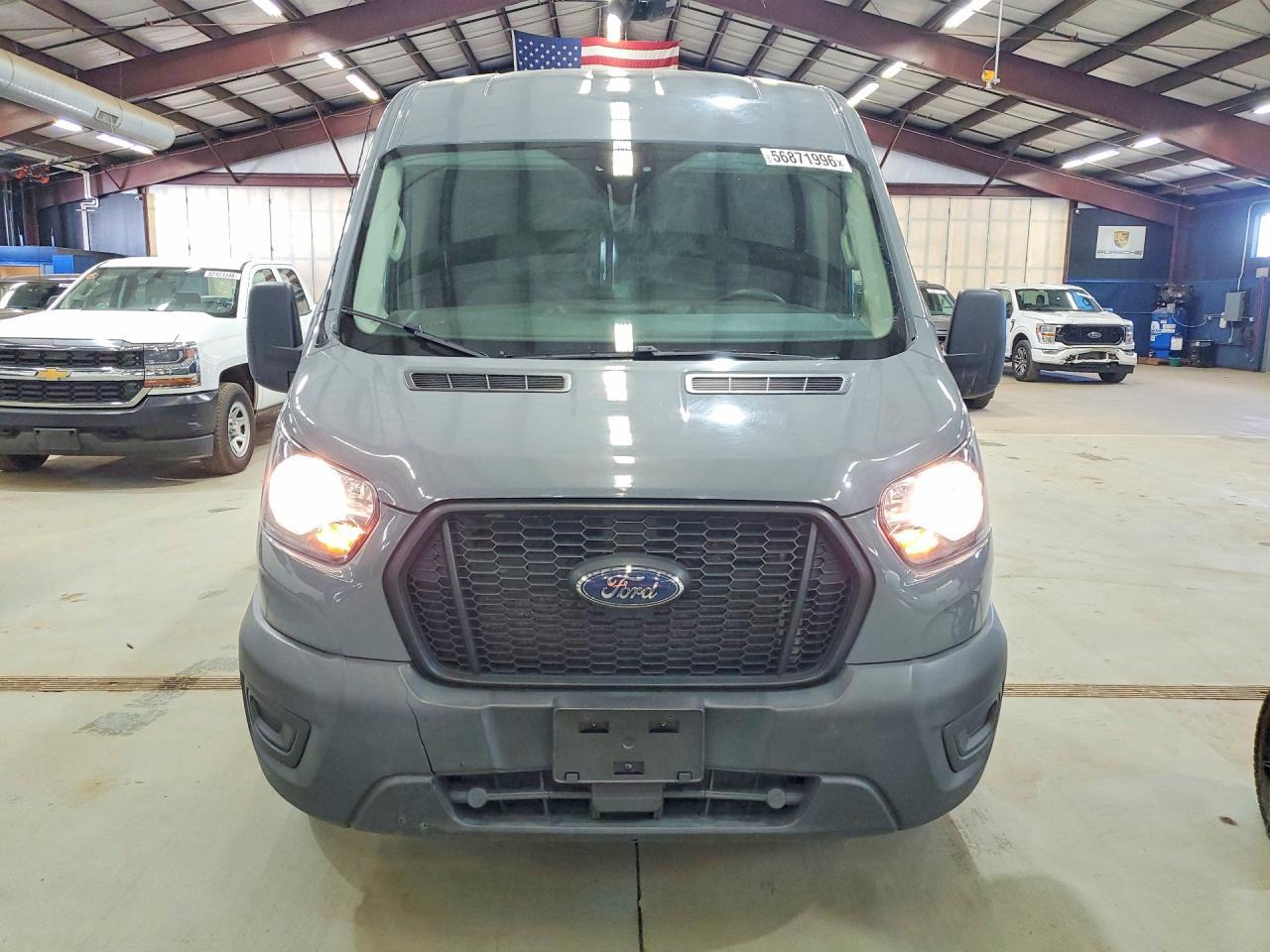 2021 Ford Transit 250 Delivery Van - Image 5