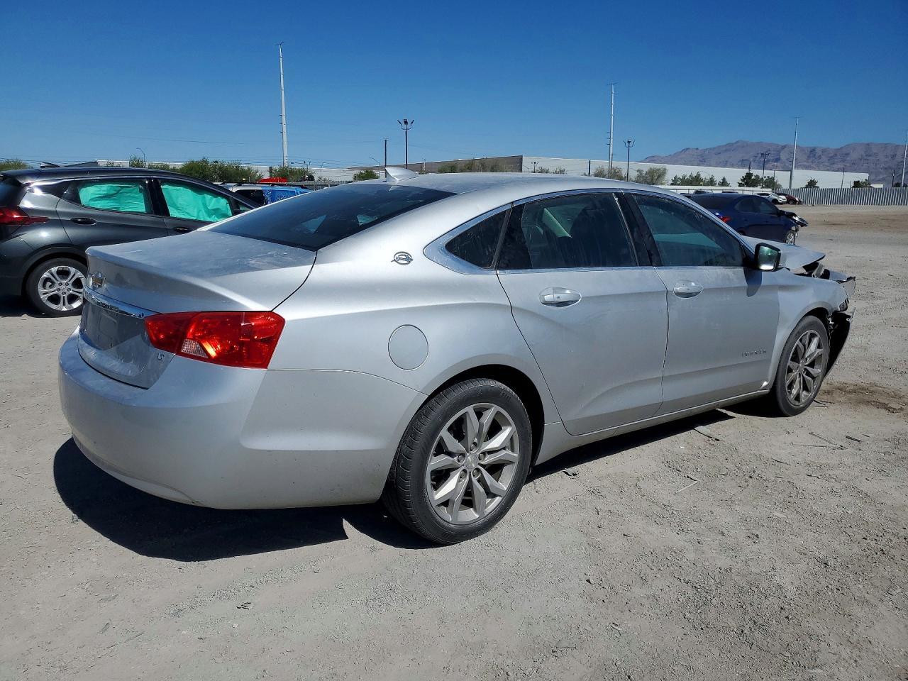 2019 Chevrolet Impala Lt - Фото 3