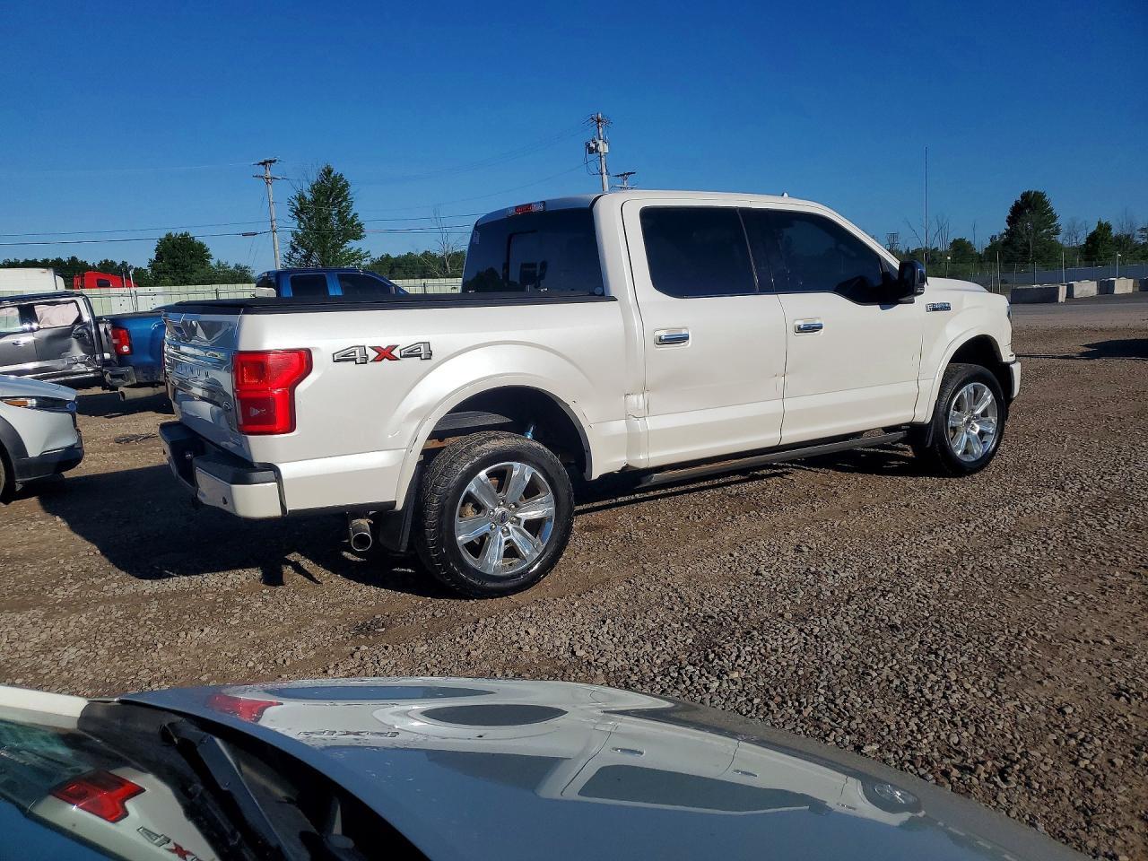 2018 Ford F150 Supercrew - Фото 3
