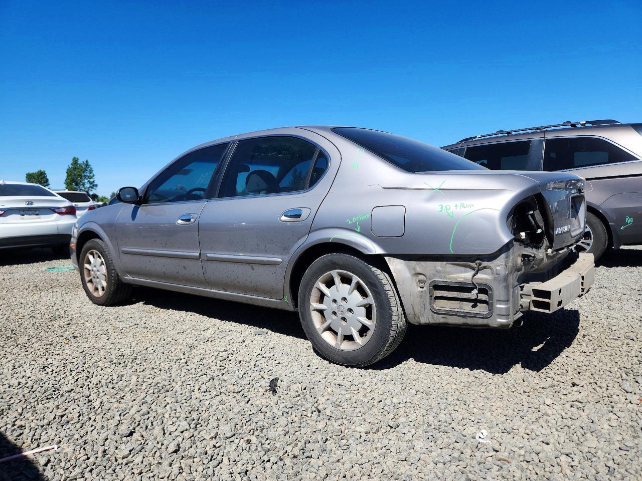 2001 Nissan Maxima Gxe - Фото 2