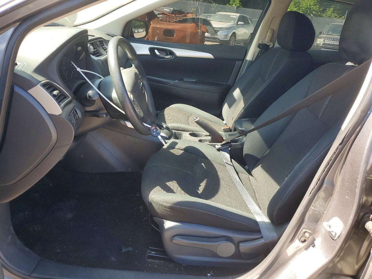 2016 Nissan Sentra S - Фото 7