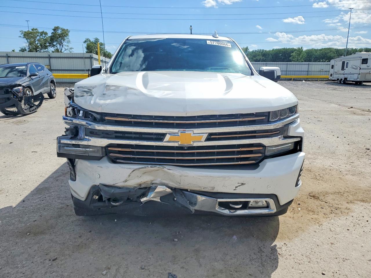 2019 Chevrolet Silverado K1500 High Country - Image 5